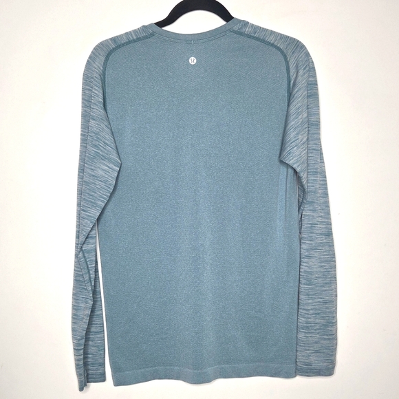 Lululwmon Men's Blue Long Sleeve Shirt Small - Picture 6 of 6